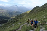 20 Uno sguardo indietro alla Val Camisana che stiamo risalendo